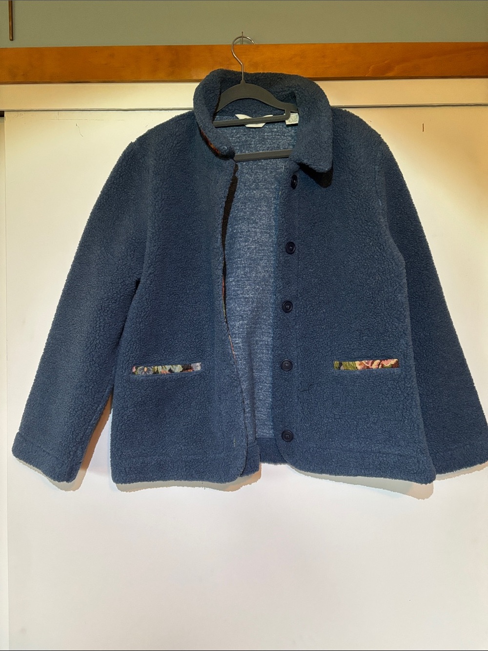 Orvis Blue Women’s Sherpa Jacket with Floral Trim